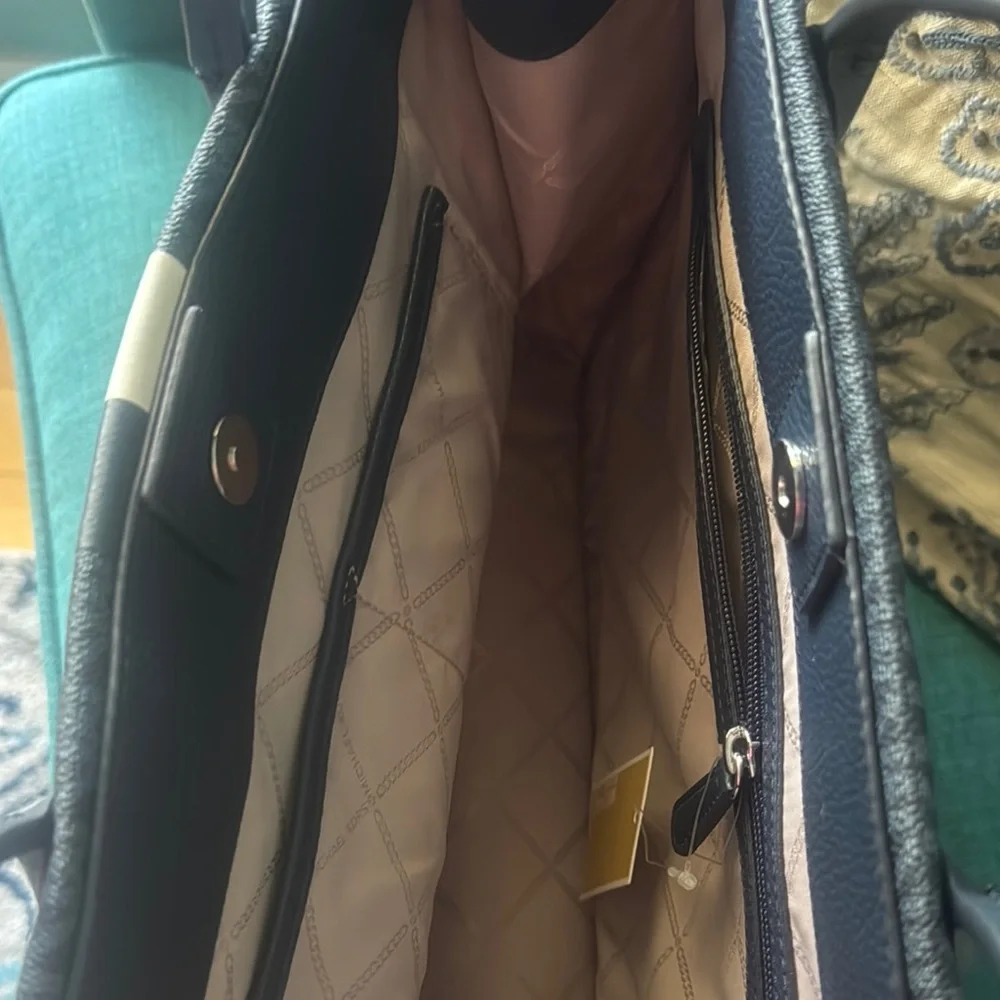 Michael Kors Heidi White and Blue Tote Bag - Picture 3 of 3